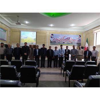 گزارش تصویری مراسم گرامیداشت هفته دفاع مقدس در شبکه بهداشت و درمان شهرستان هرسین