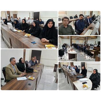 به مناسبت روز کارمند از همکاران معاونت تحقیقات و فناوری تقدیر شد.
