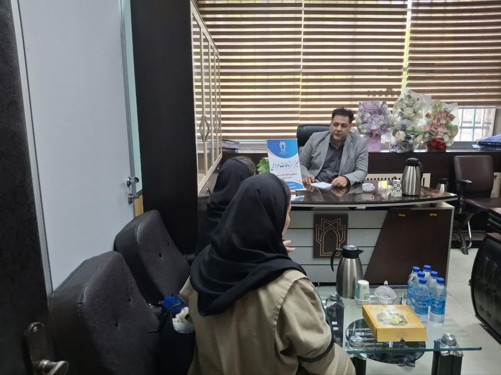 میزخدمت 3